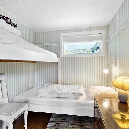 1411-aakirkeby-strandlokken-2 Holiday home